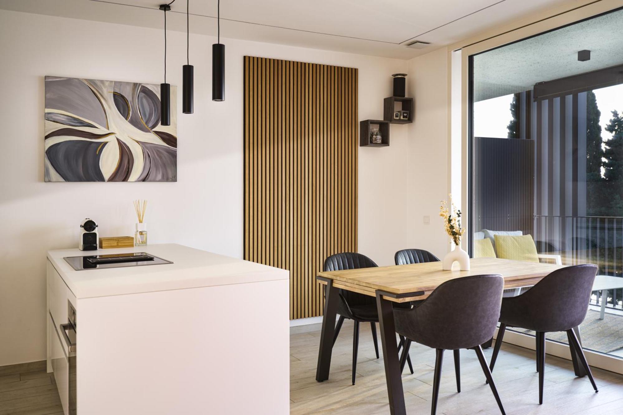 Salvatorehomes - Luxurious Dreamview Waterfront Apartment In Torri Del Benaco With Pool - Casa Azura - A 5 Star Luxury Collection At Lake Garda מראה חיצוני תמונה